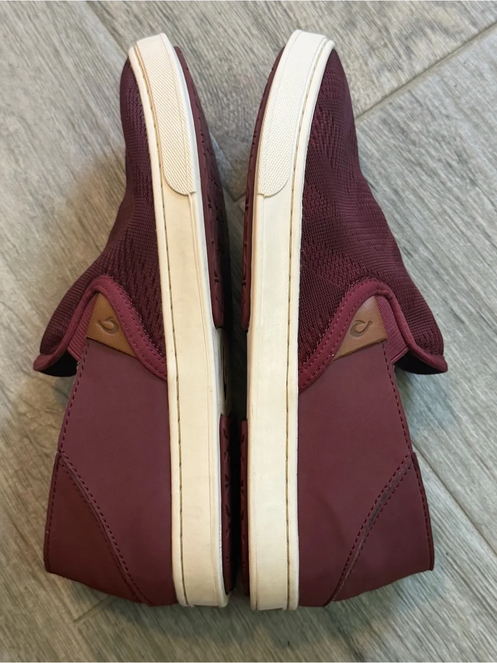Olukai Pehuea Women's Mesh Slip On Sneaker Comfort Shoes Size 7.5 Burgundy